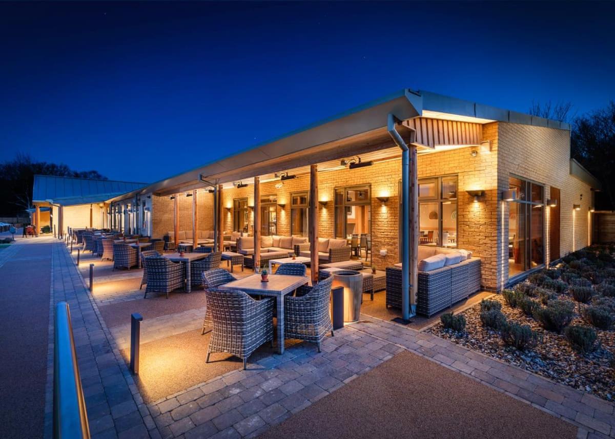 Norfolk Woods Resort And Spa Narborough  ภายนอก รูปภาพ