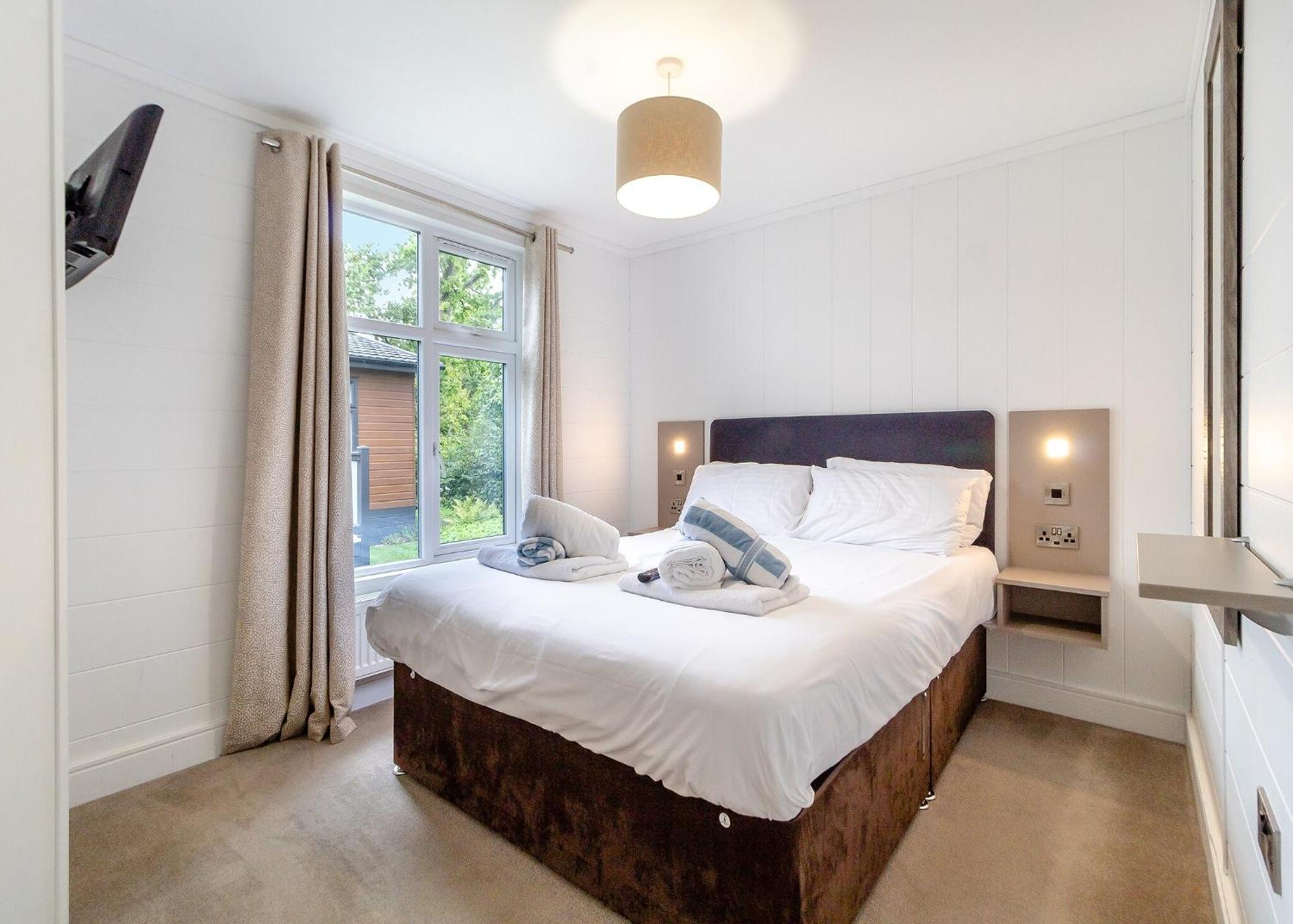 Norfolk Woods Resort And Spa Narborough  ภายนอก รูปภาพ